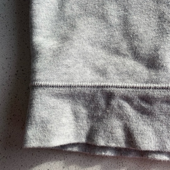 Brunette the Label BLONDE Pebble Grey Crewneck Sweatshirt Women's Size S/M - Picture 7 of 7